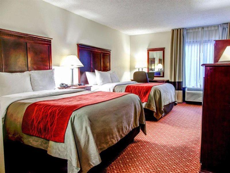 Comfort Inn Birmingham Homewood Екстериор снимка
