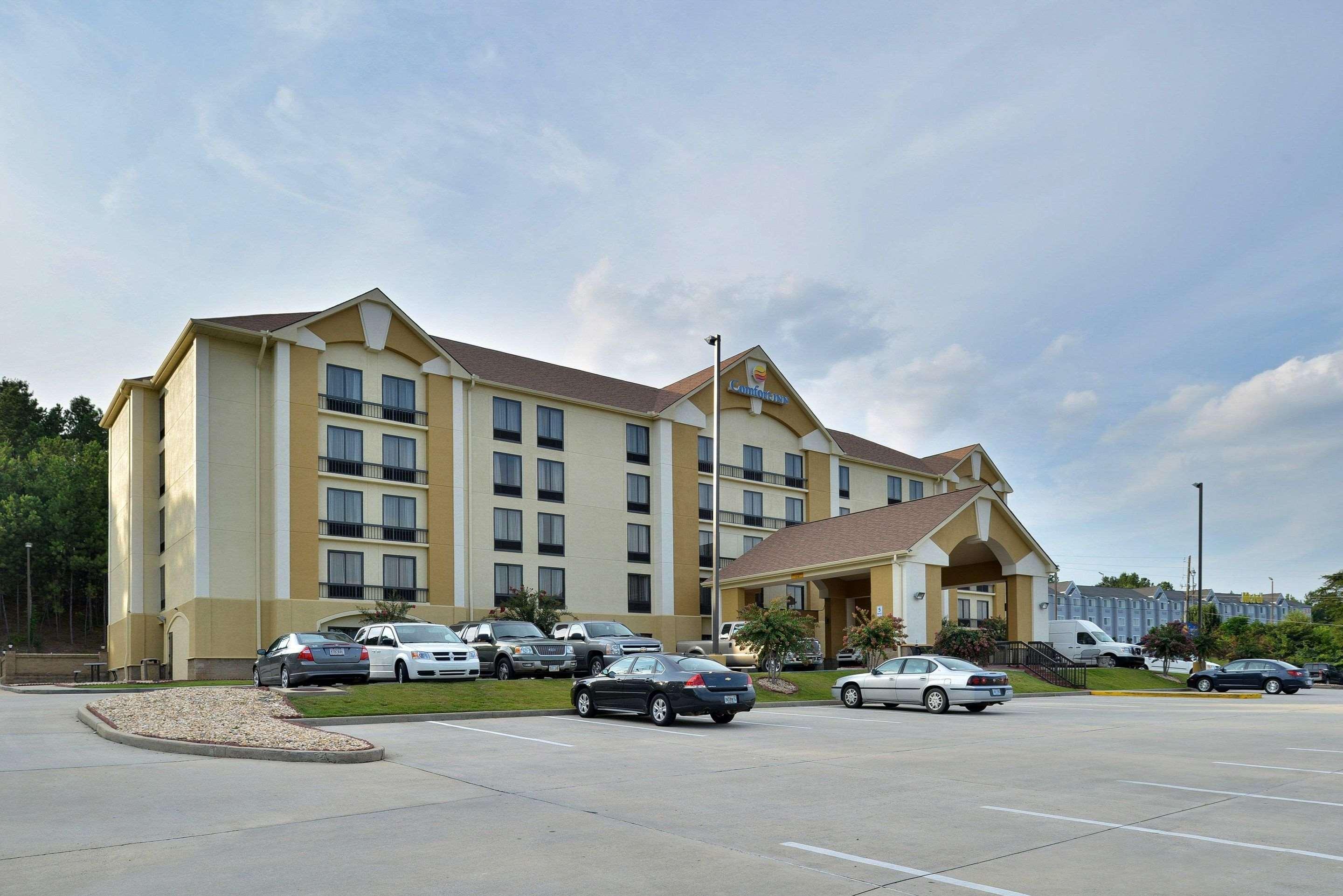Comfort Inn Birmingham Homewood Екстериор снимка