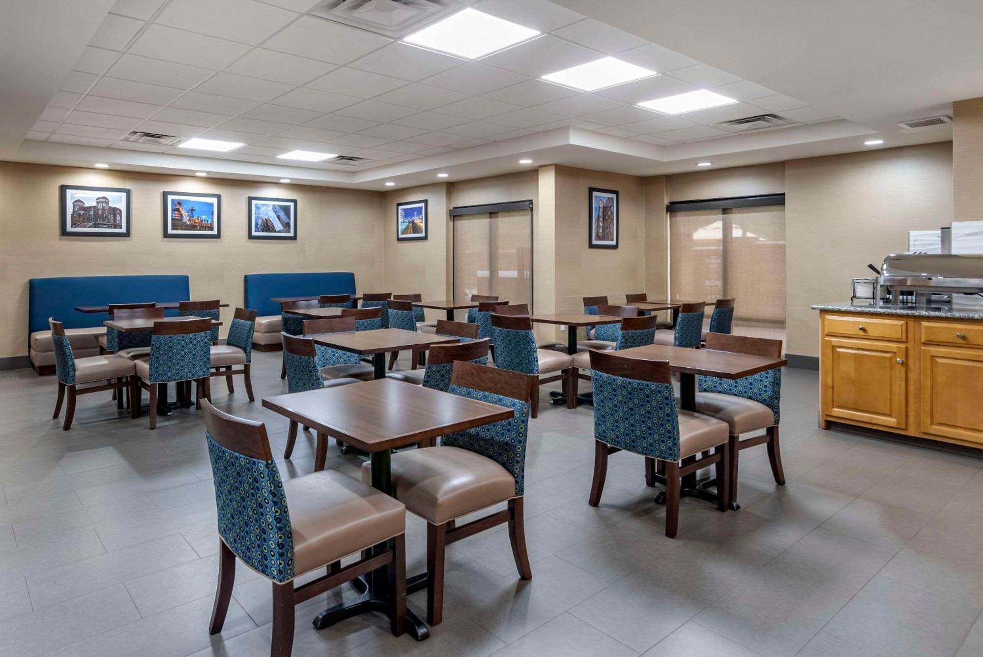 Comfort Inn Birmingham Homewood Екстериор снимка